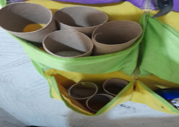 Reciclaje en escuelas de Manta.