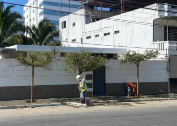 Nueva vereda en la calle 16