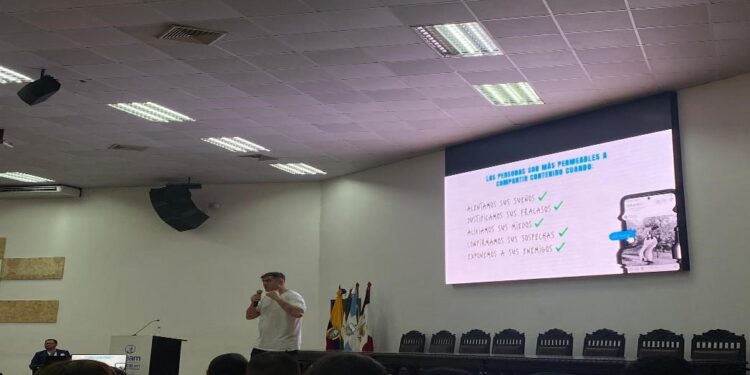 Primer Encuentro + Periodismo