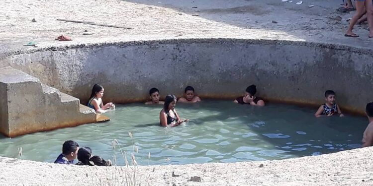 Pozo de agua manantial