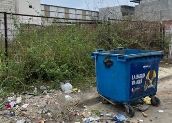 Basura en barrio Tarqui